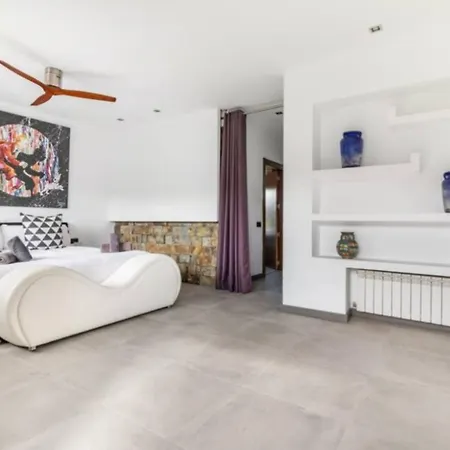 Villa La Roca Madrid Guadarrama Exterior photo